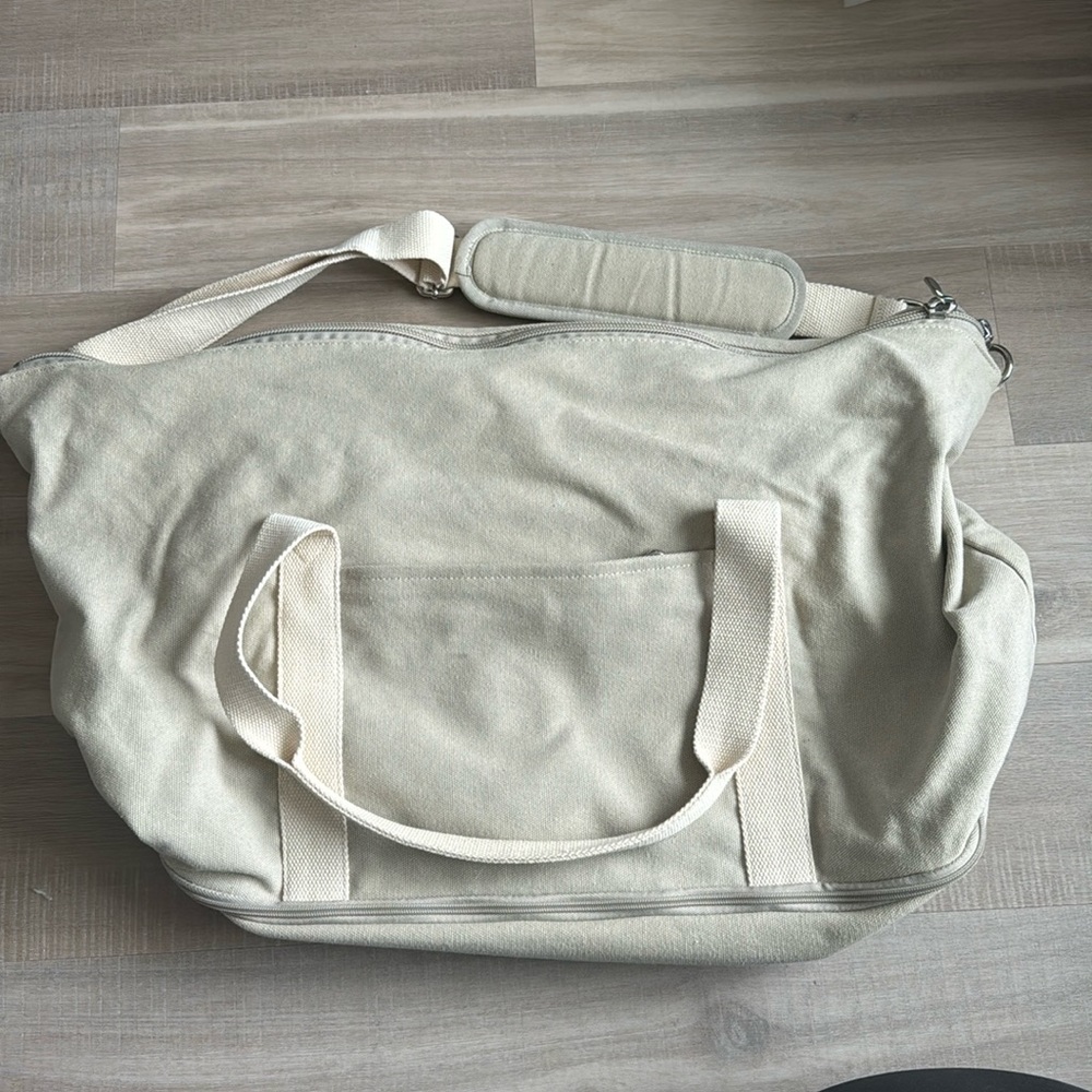 Lo and Sons Catalina Deluxe Large Canvas Duffle Dove Grey